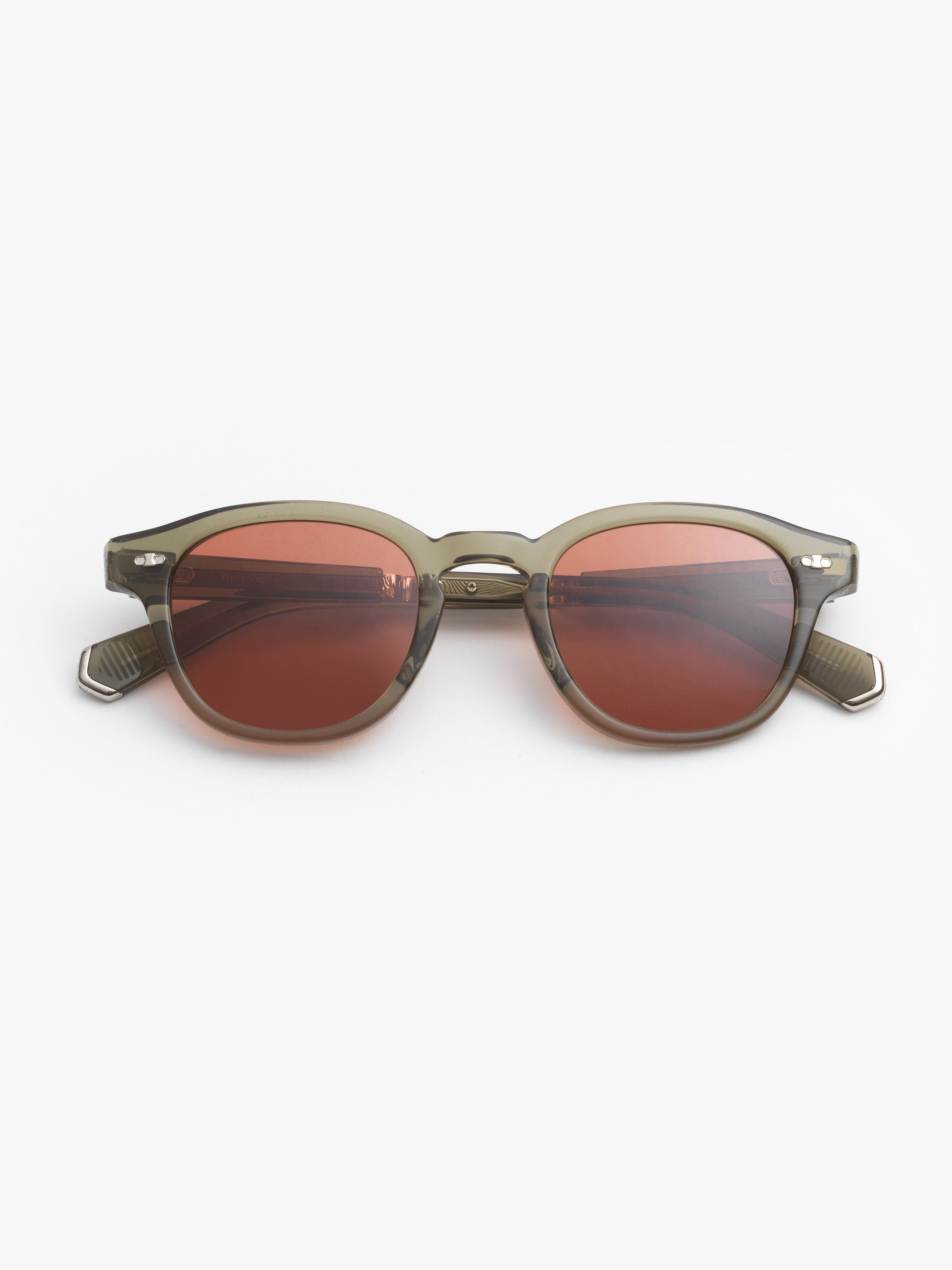 Mr. Leight James S Hunter Silver Tahitian Rose – I Visionari