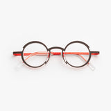 Theo / Frequency / 376 Fluo Red Burnt Shadow Matte