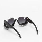 Komono x Sybrand Jansen / Obsidian