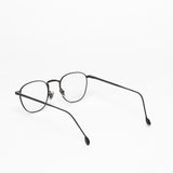 Lazare Studio / Vassilief / Back to Black
