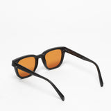 Lazare Studio / Palmer / Back in Black Amber Delight
