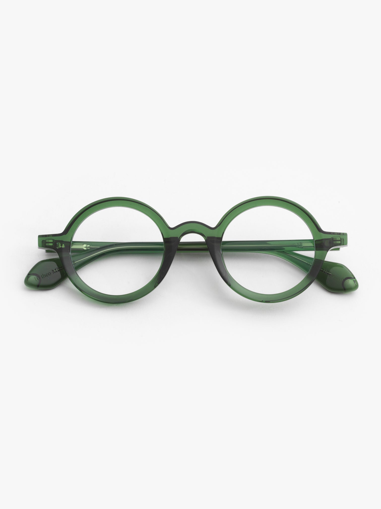 Theo Mille 88 010 Transparent Chromiumoxide Green I Visionari theo-mille-88-010-transparent-chromiumoxide-green-i-visionari