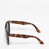 Oliver Goldsmith / Manhattan / Dark Tortoiseshell