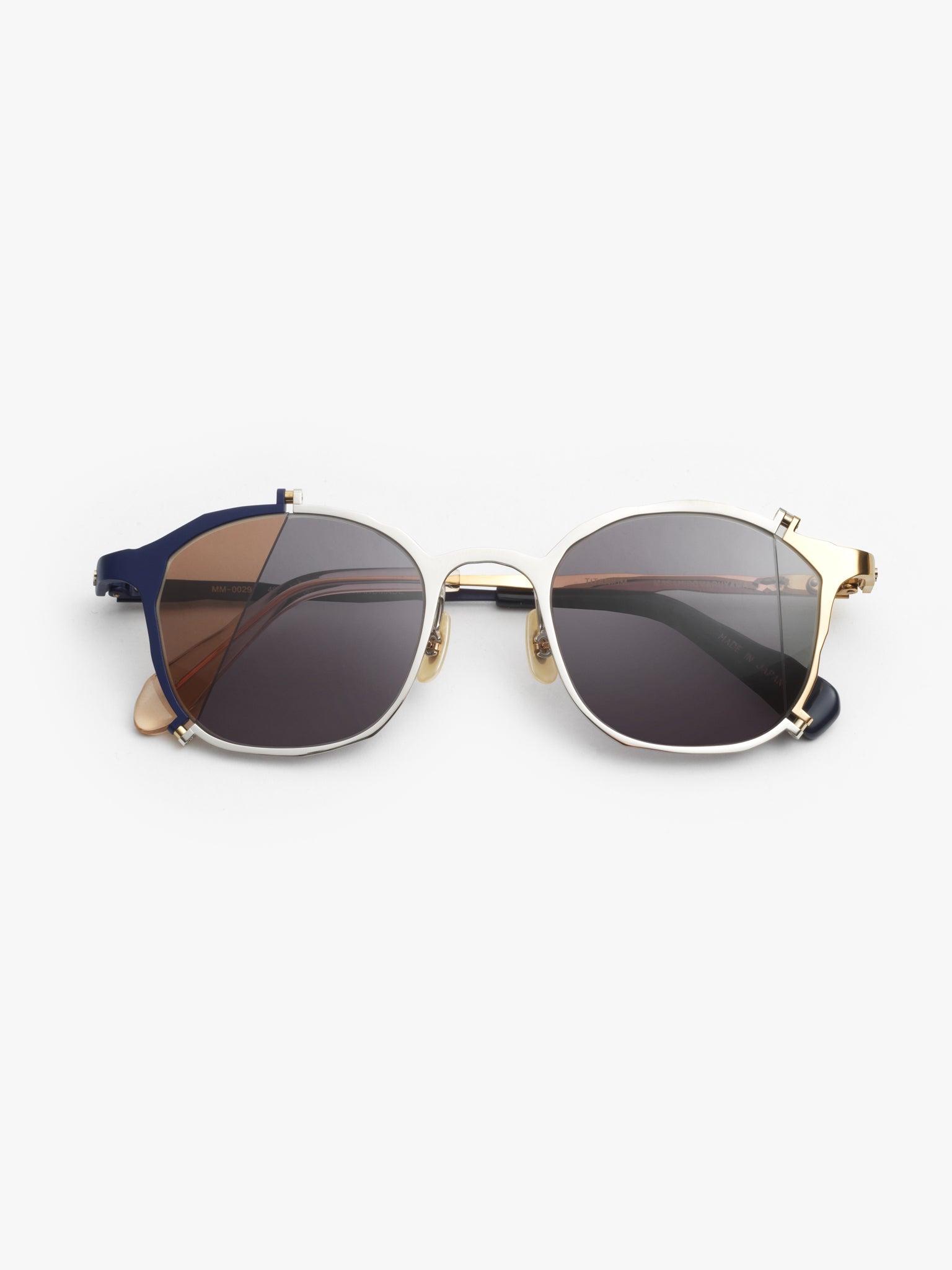 Masahiro Maruyama / 0029 Broken Lens No. 4 / Navy Silver Gold