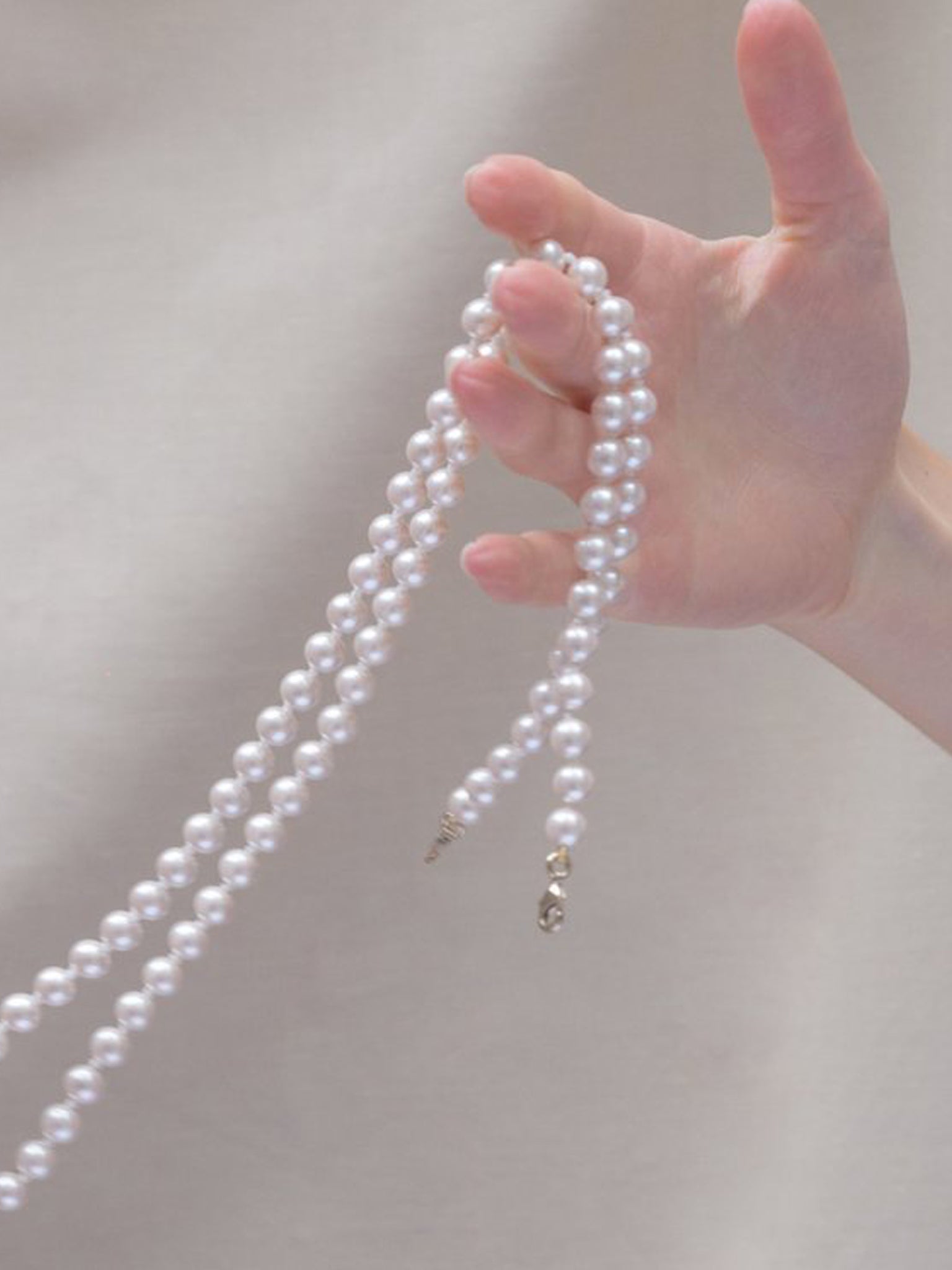 Huma / Pearls Chain - I Visionari