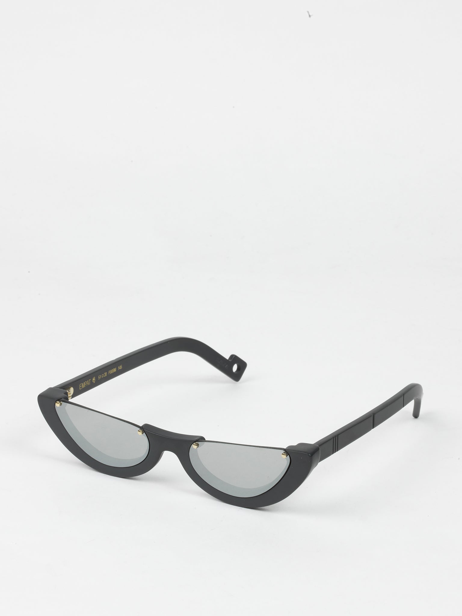 Pawaka / Empat 4 / Matte Grey Limited Edition - I Visionari