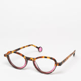 Theo / Swing / 005 Brown Dalmatian Dark Brown Horn Transparent Shocking Pink