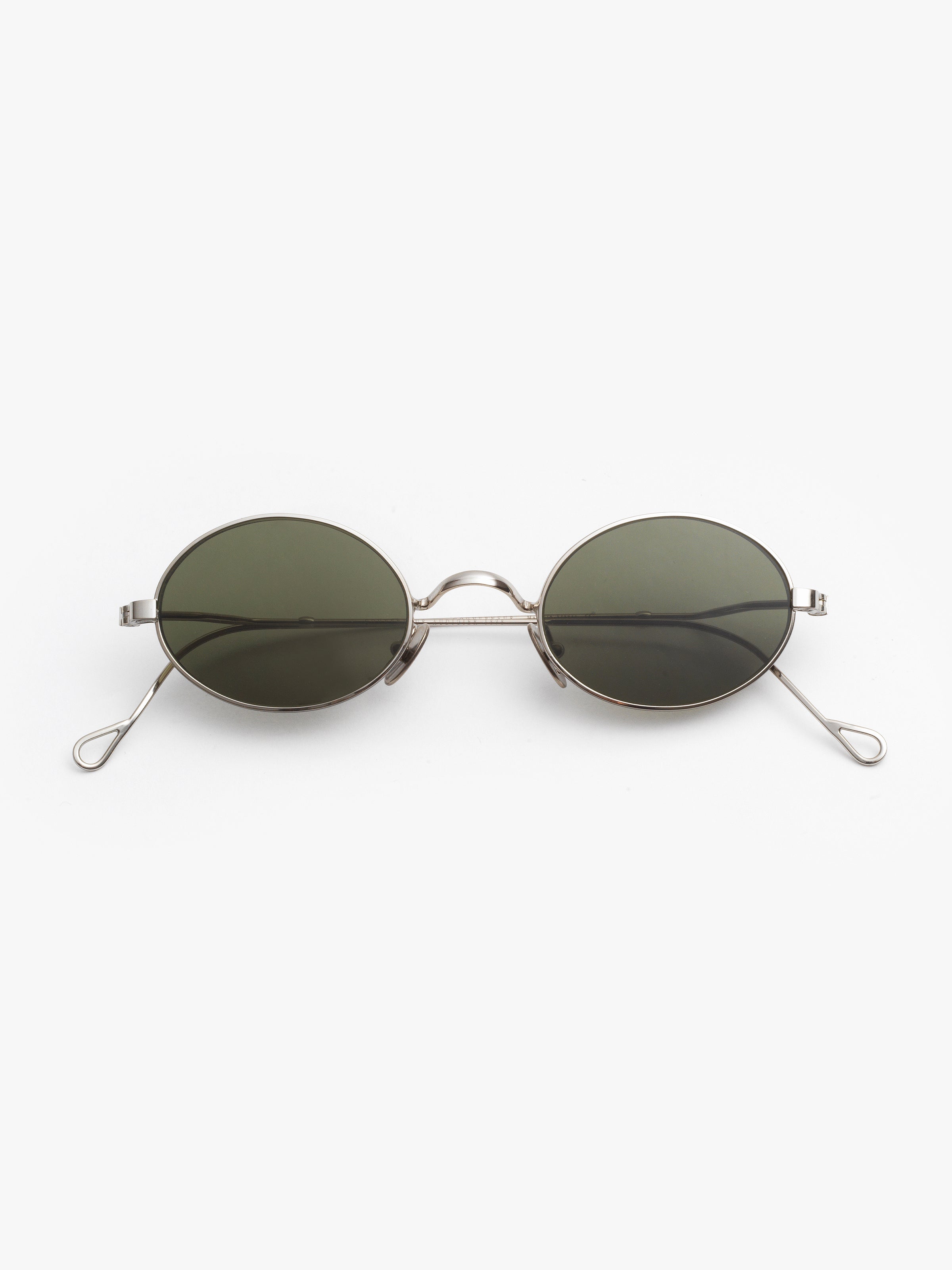 Gouverneur Audigier / Metallum Oval / Platinum by Gouverneur Audigier, Sunglasses - - Independent curated luxury eyewear available at I Visionari