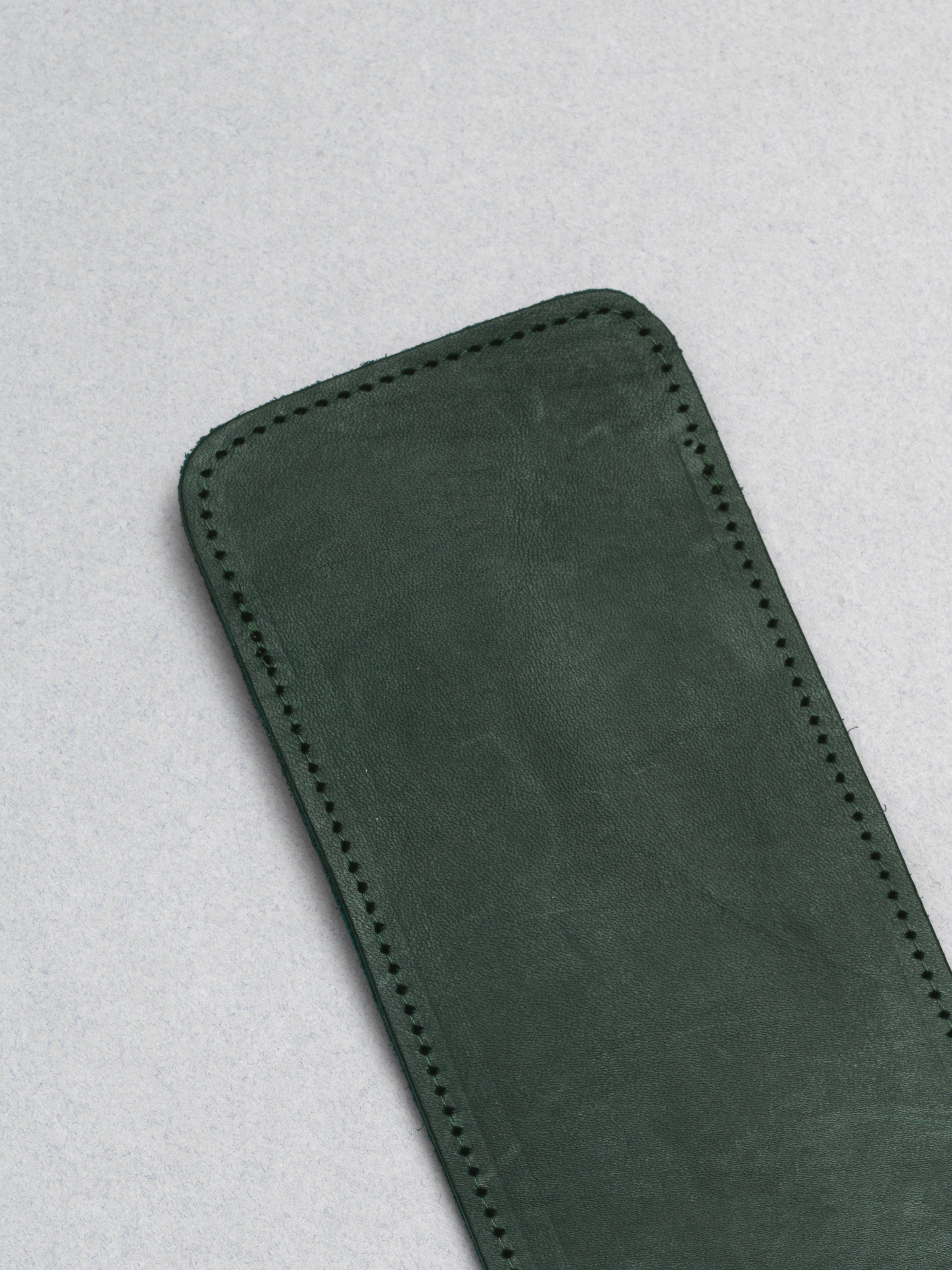 I Visionari / Handcrafted Genuine Leather Glasses Case / Dark Green by I Visionari, Accessories - - Independent curated luxury eyewear available at I Visionari