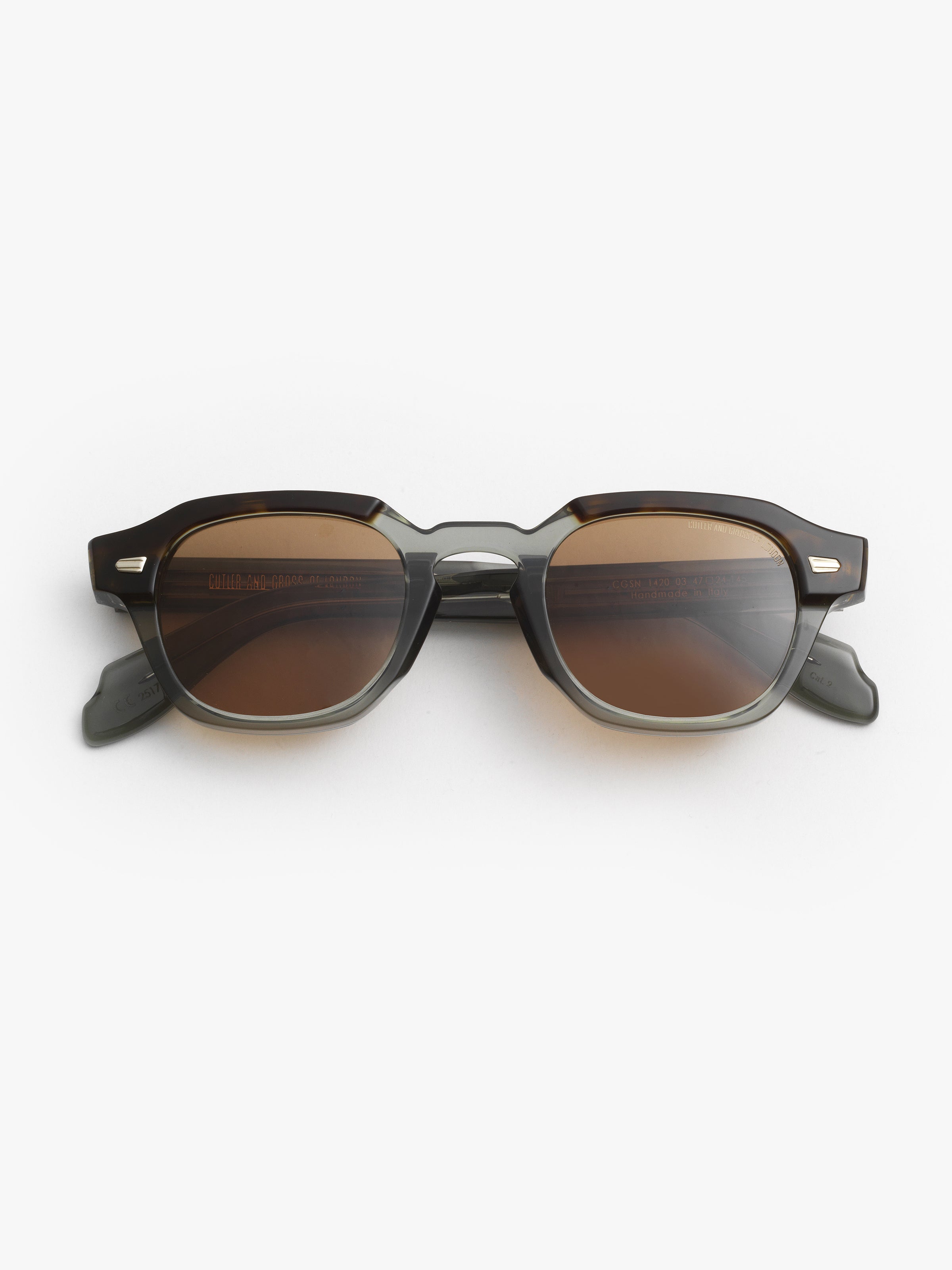 Cutler and Gross / 1420 / Havana on Grey – I Visionari