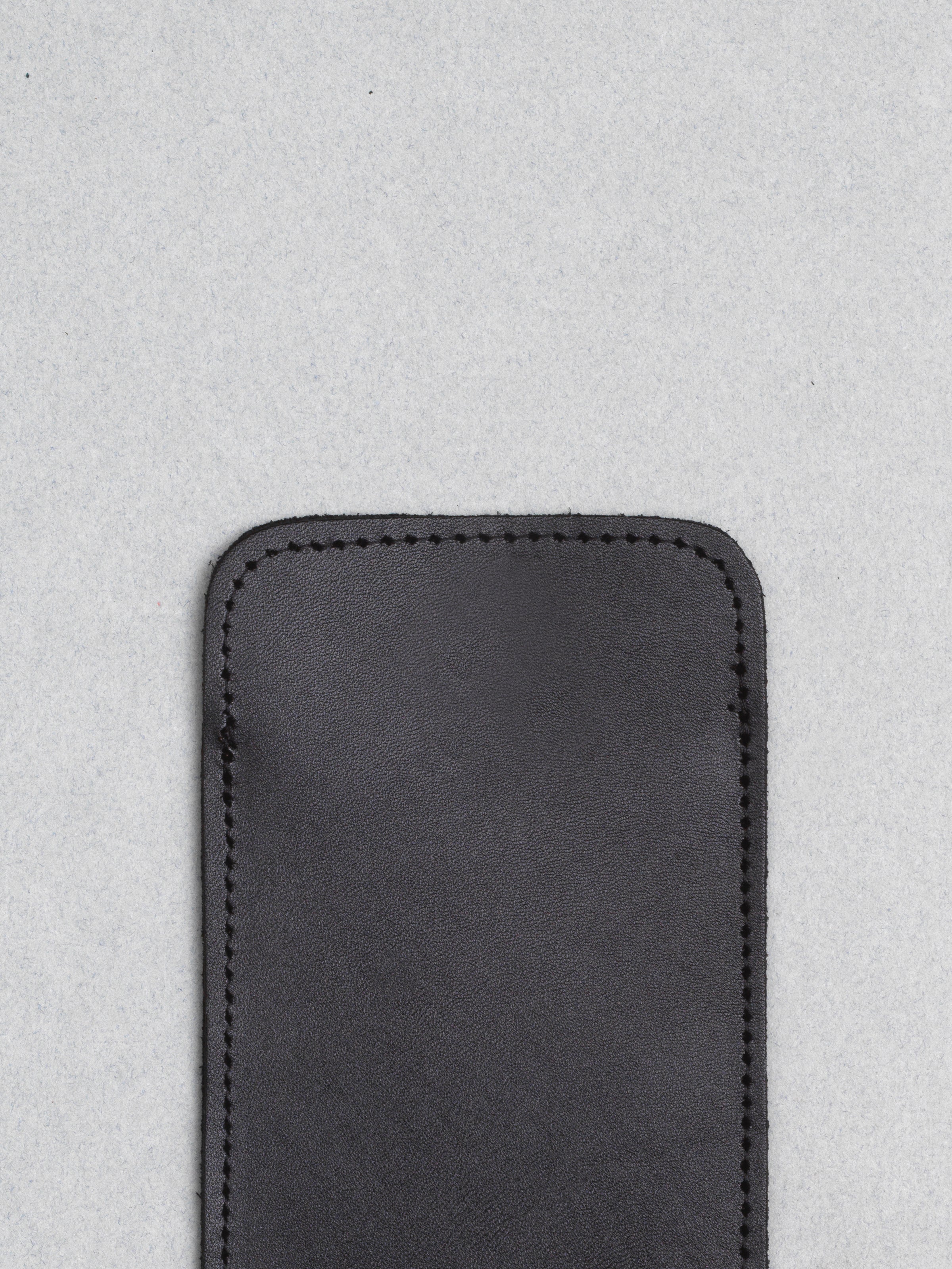 I Visionari / Handcrafted Genuine Leather Glasses Case / Black by I Visionari, Accessories - - Independent curated luxury eyewear available at I Visionari