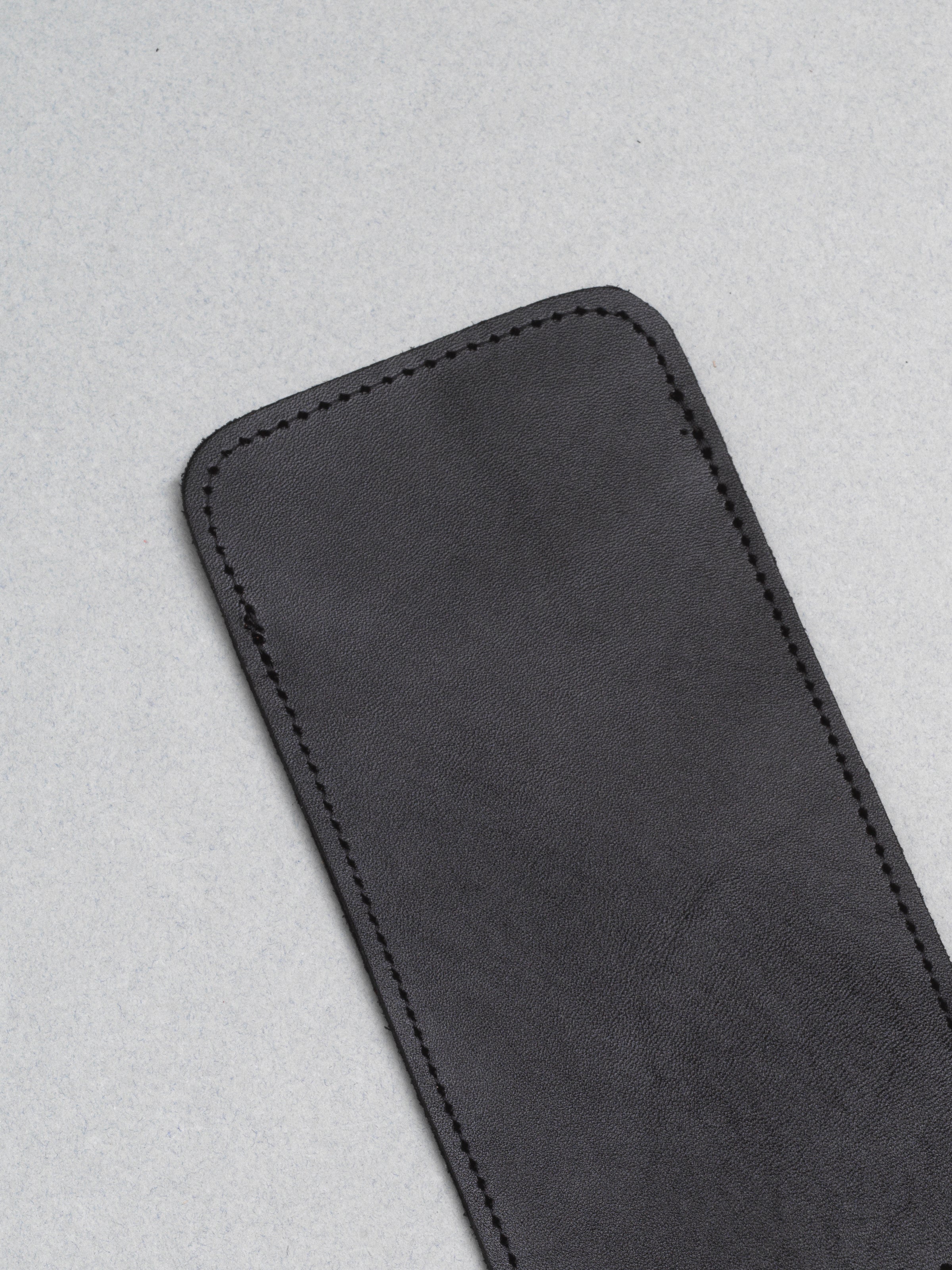 I Visionari / Handcrafted Genuine Leather Glasses Case / Black by I Visionari, Accessories - - Independent curated luxury eyewear available at I Visionari