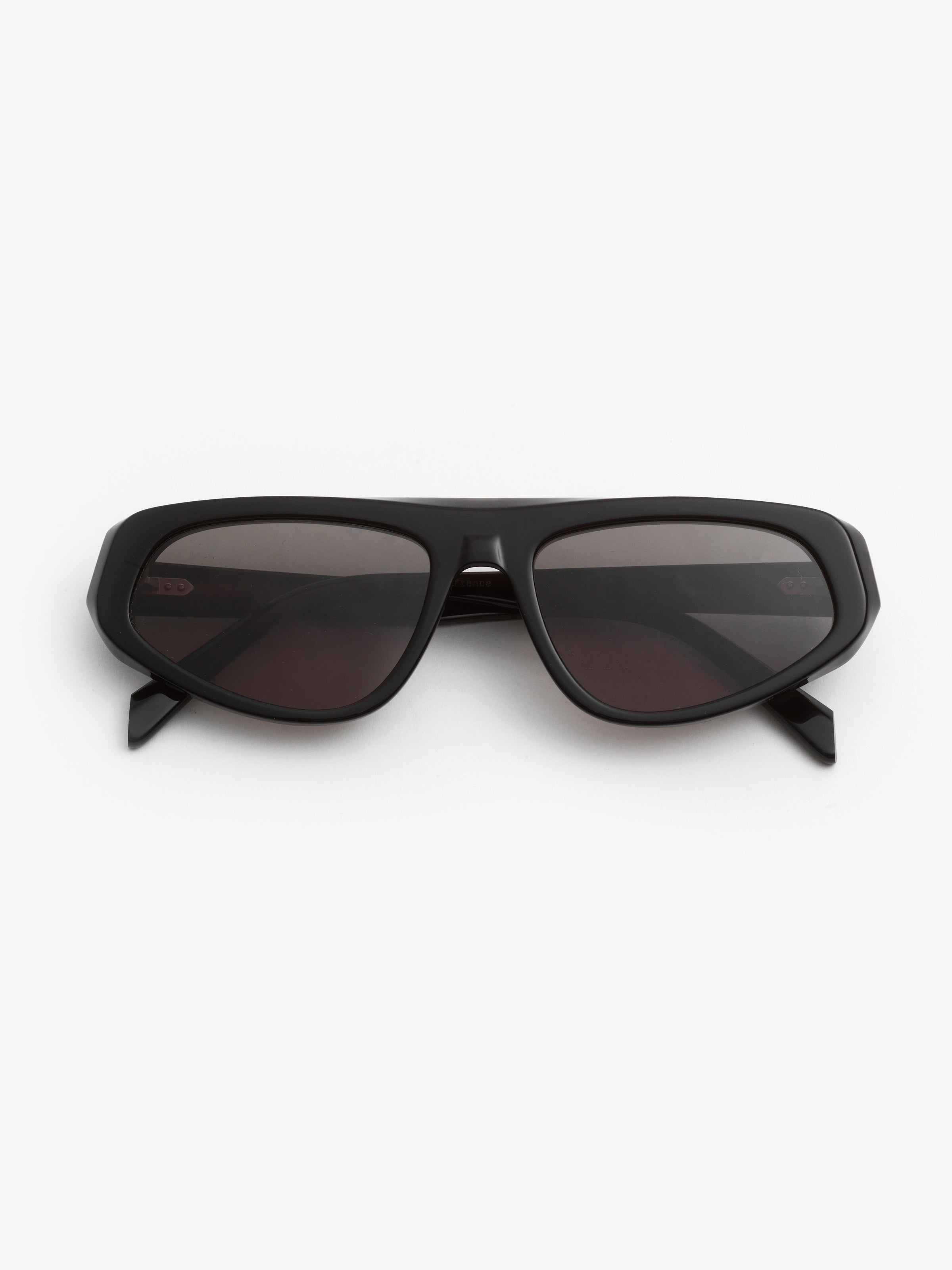 Lazare Studio Metcalfe Back in Black Dark Arctic White – I Visionari