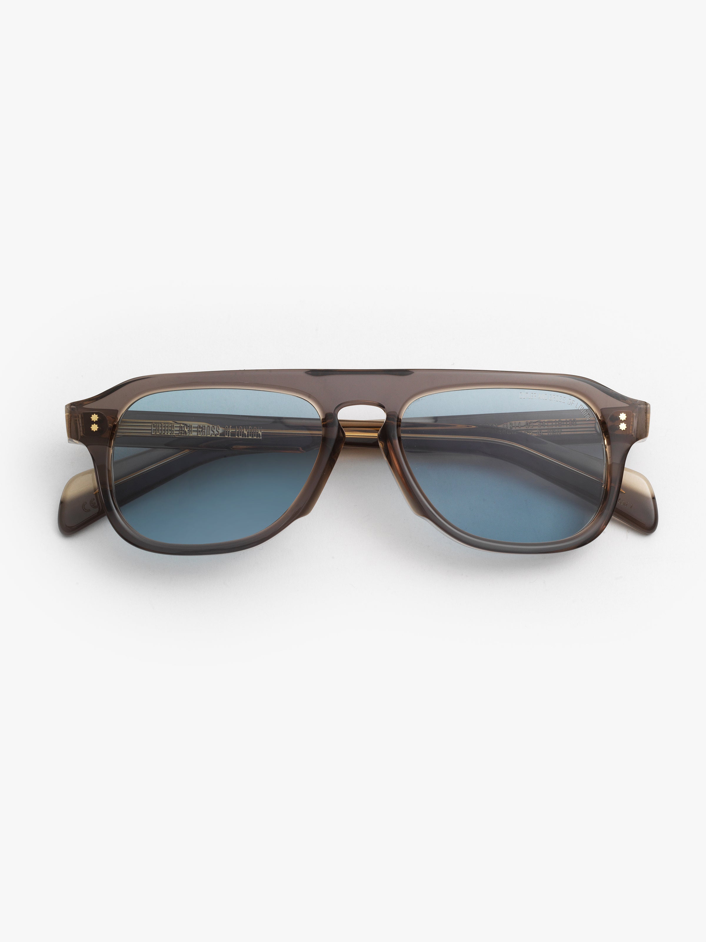 Cutler and Gross / GR14 / Grey on Granny Chic – I Visionari