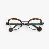 Theo / Lipstick / 501 British Racing Green + Brown