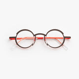 Theo / Frequency / 376 Fluo Red Burnt Shadow Matte