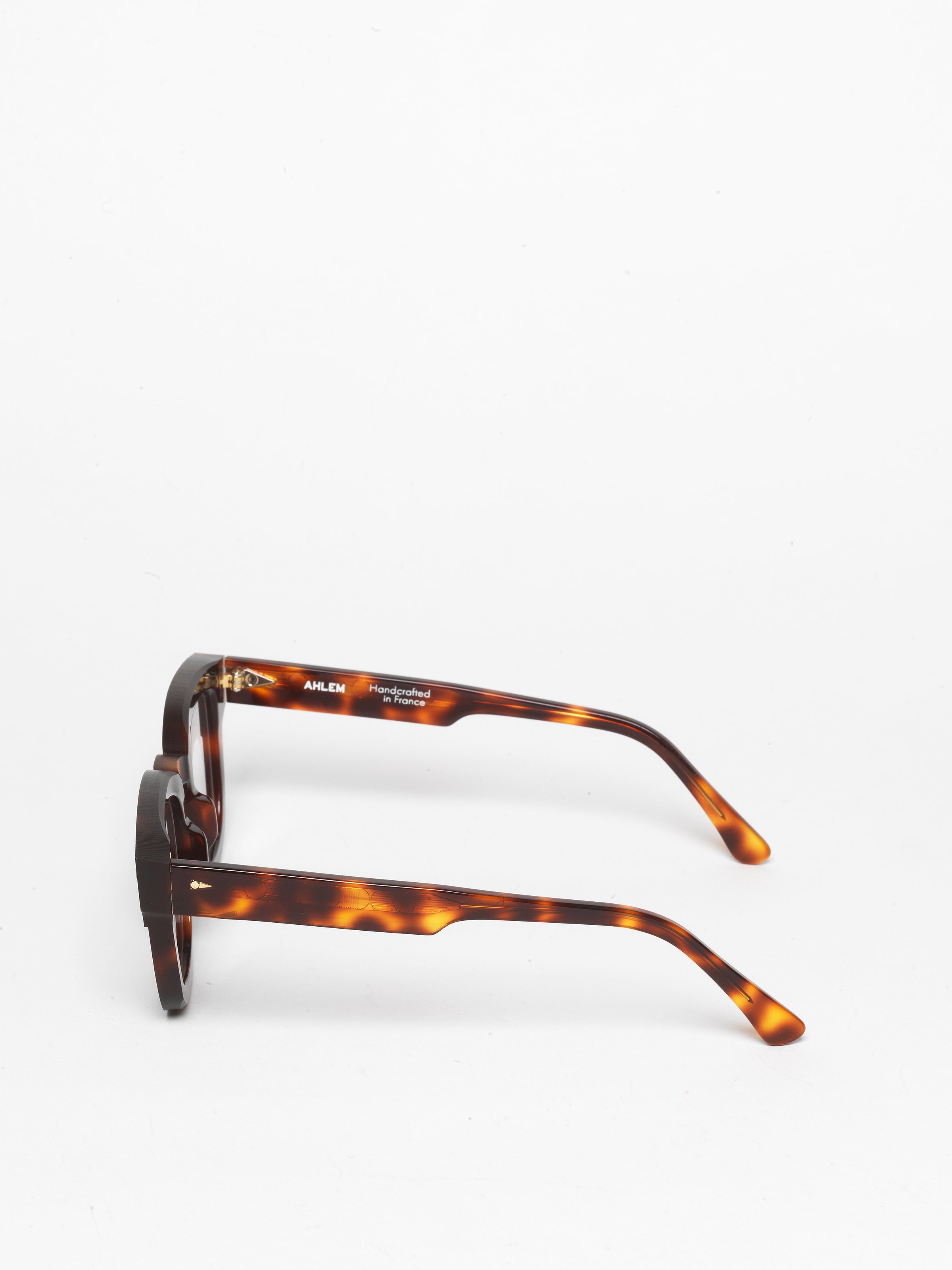 Ahlem / Dragon / Classic Turtle by Ahlem, Eyeglasses - - Independent curated luxury eyewear available at I Visionari