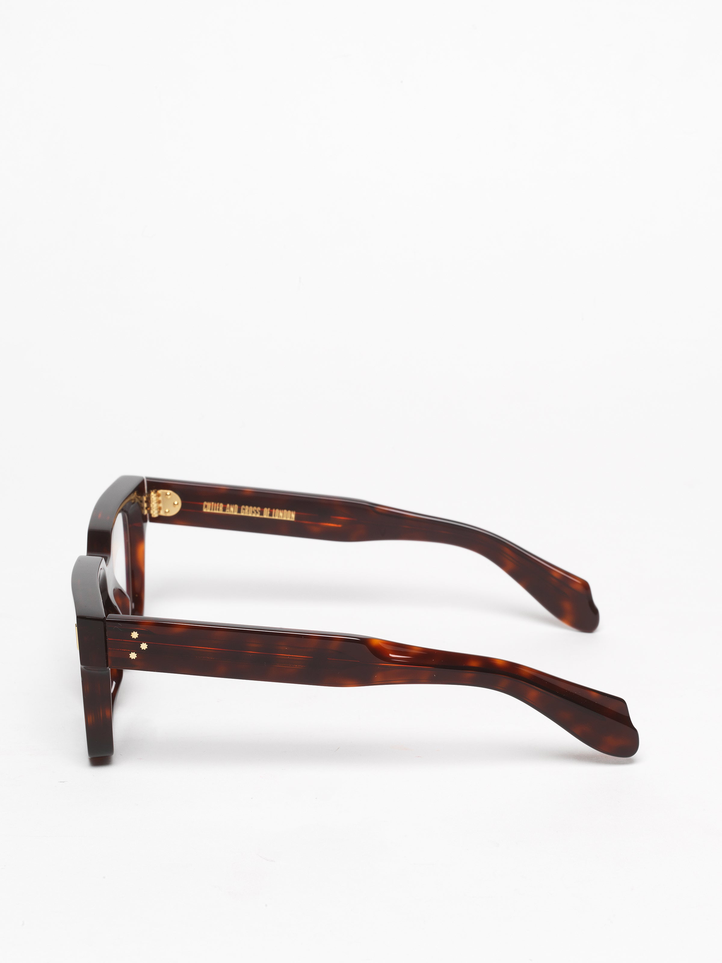 Cutler and Gross / 9386 / Dark Turtle – I Visionari