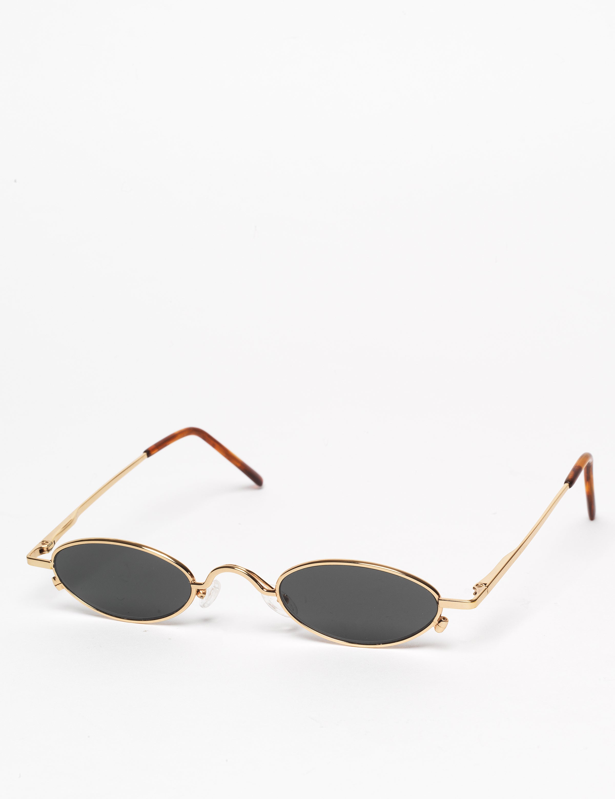Gouverneur Audigier The Bold Oval Yellow Gold with Dark Green Lenses sunglasses, three-quarter view