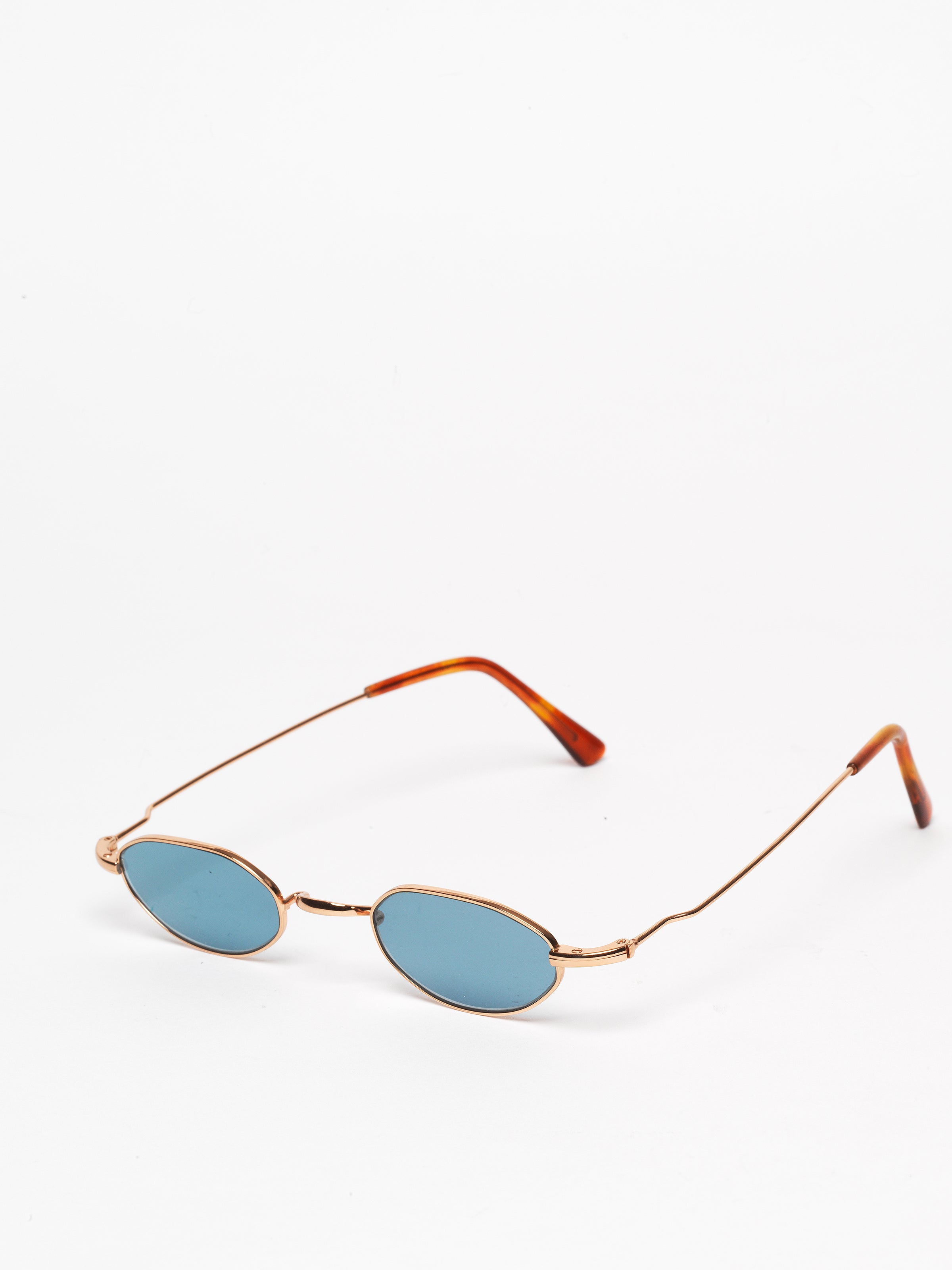 Gouverneur Audigier The Reimagined Tiny Oval Rose Gold with Azure Blue Lenses sunglasses, three-quarter view