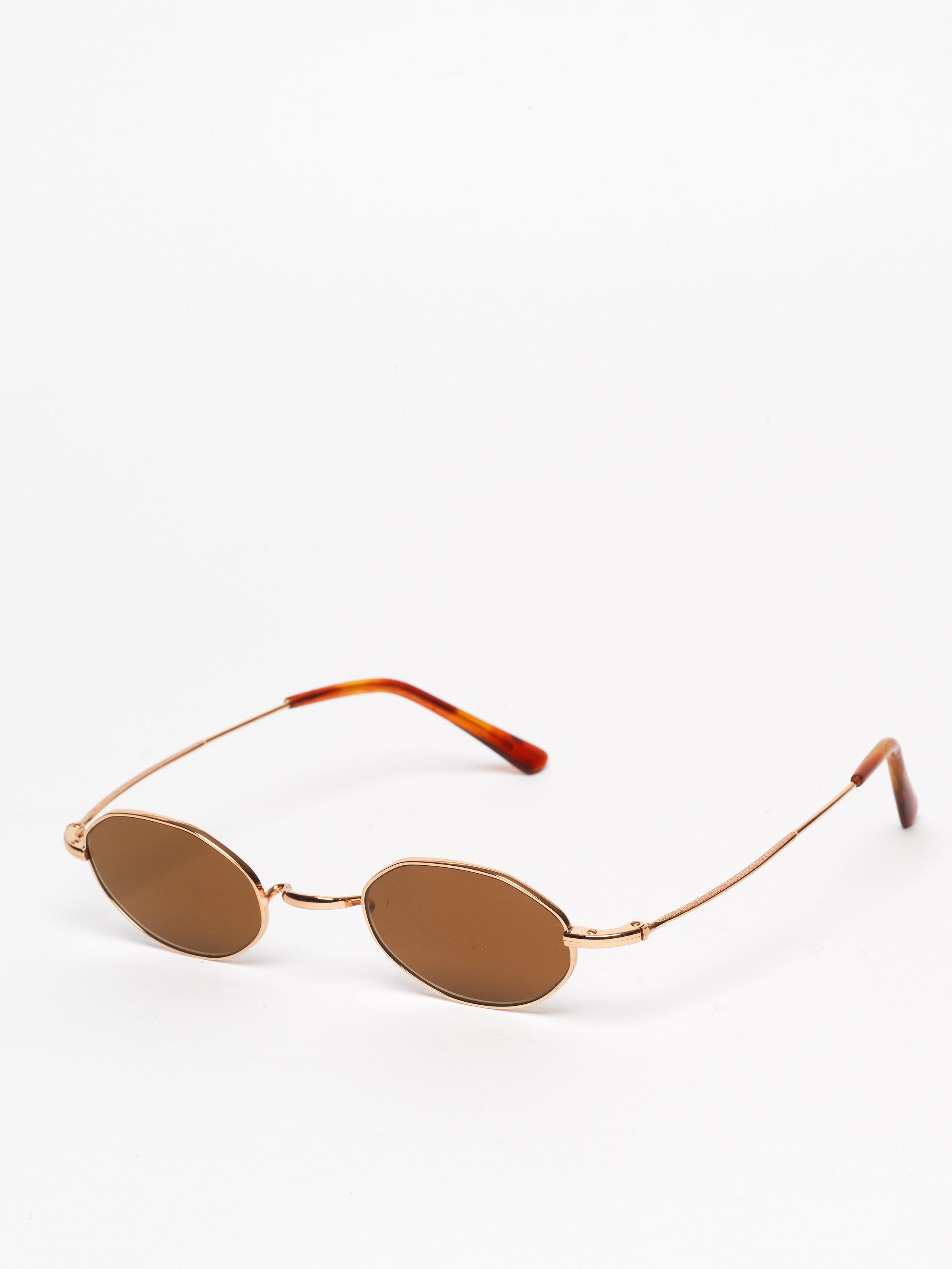 Gouverneur Audigier The Reimagined Oval Rose Gold with Warm Brown Lenses sunglasses, three-quarter view