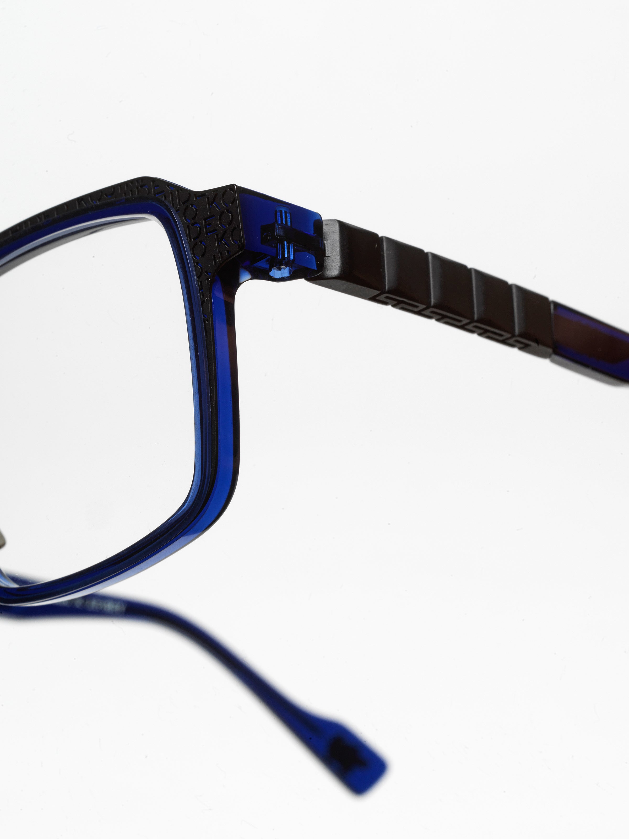 Kojima x J.F. Rey HKxJF05 Crystal Blue & Black – I Visionari