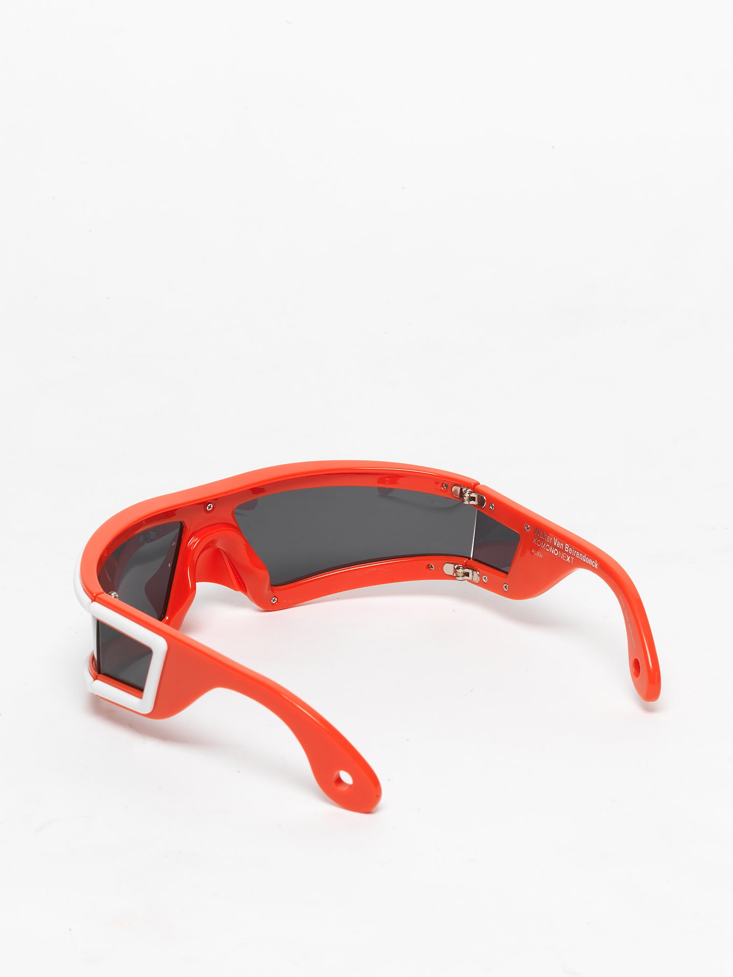 【入手困難】ウォルター ヴァン ベイレンドンク × KOMONO Alien Komono x Walter Van Beirendonck / Alien / Ultra Orange Off-White