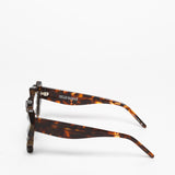 Oscar Mamooi / Innocence / Savana Tortoise