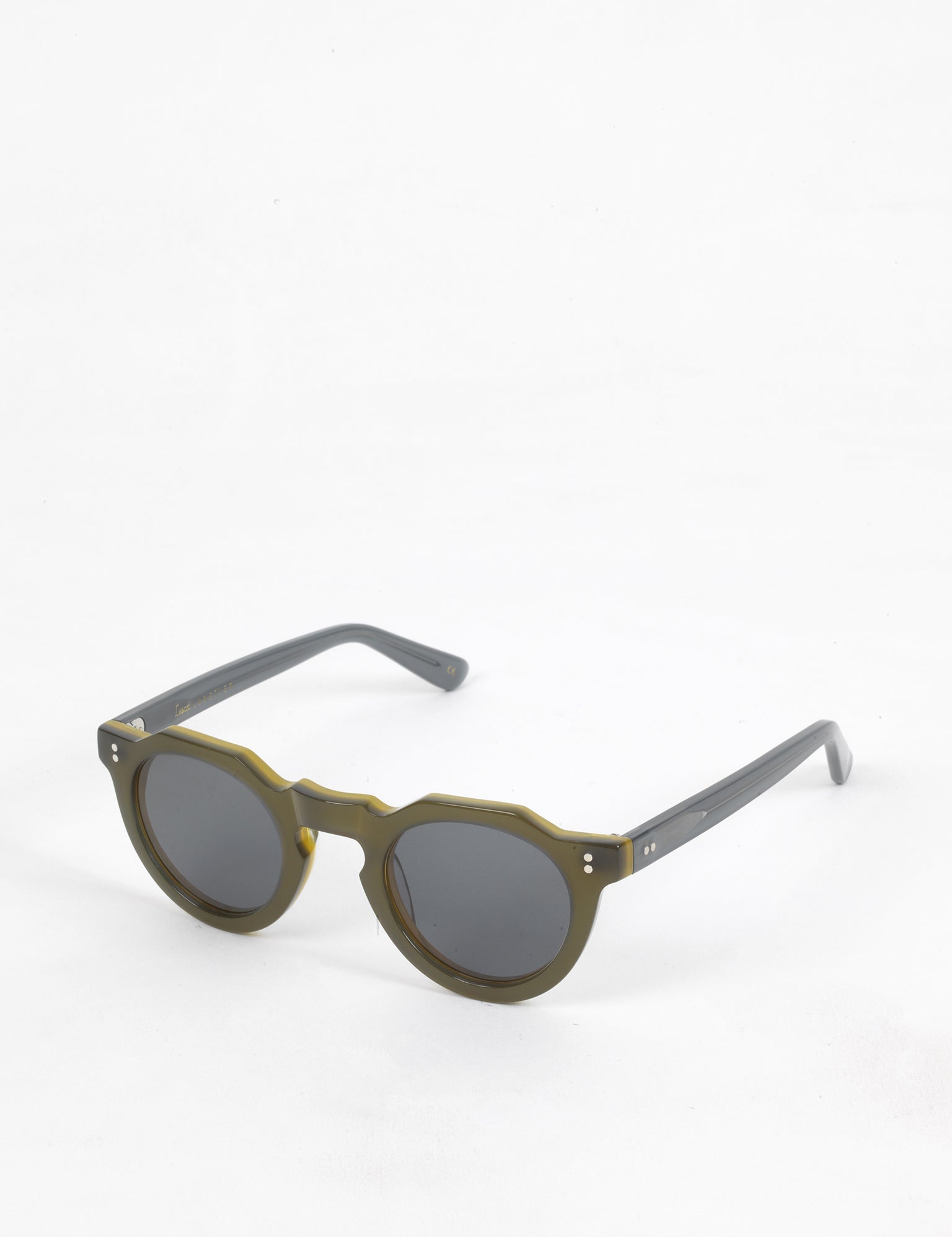 Lesca Lunetier / Pica / Vert by Lesca Lunetier, Sunglasses - - Independent curated luxury eyewear available at I Visionari