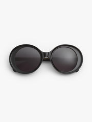 Oliver Goldsmith / 1960 / Black Powder
