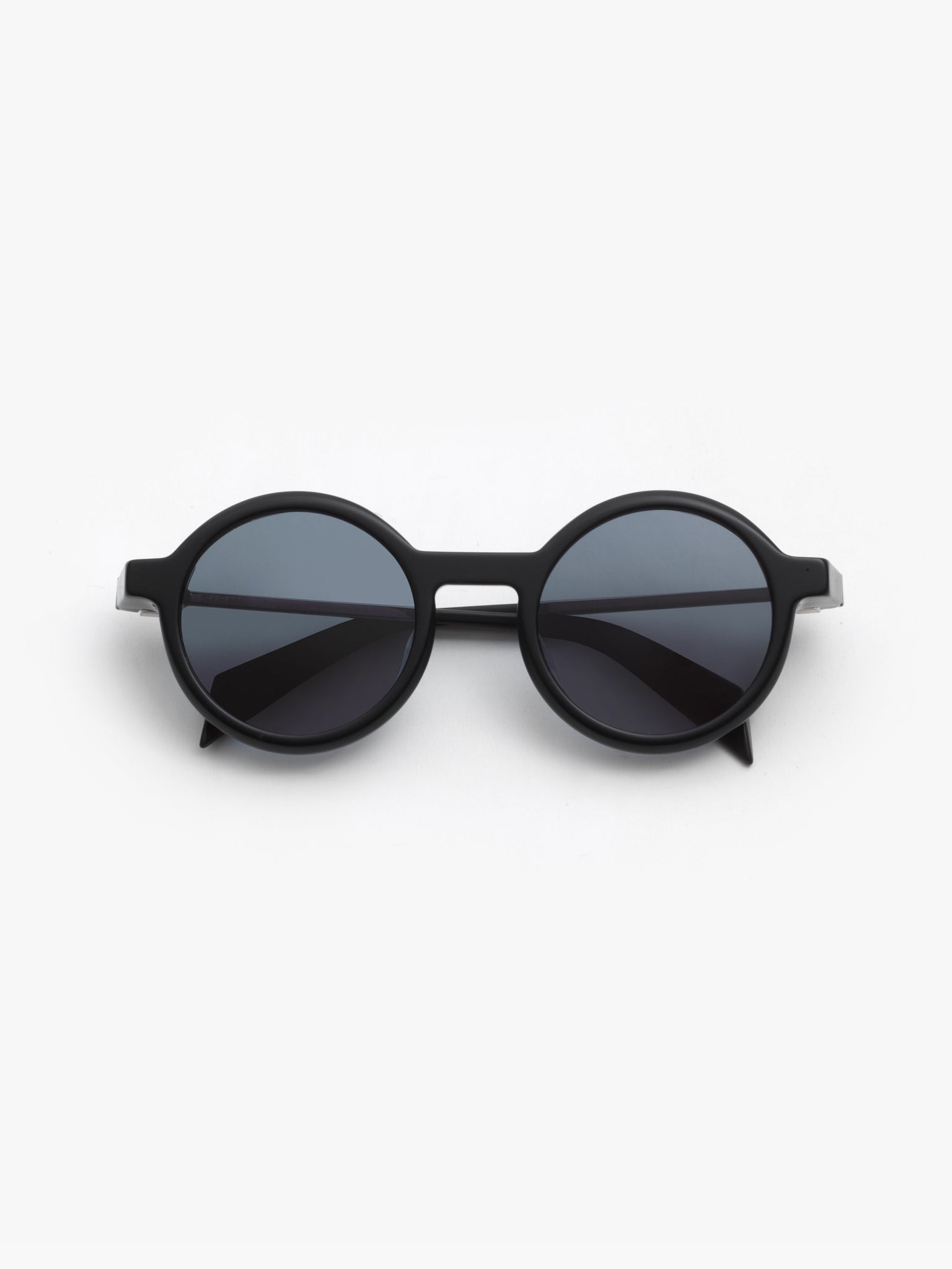 Siens / Eye Code 007 / Black by SIENS, Sunglasses - - Independent curated luxury eyewear available at I Visionari