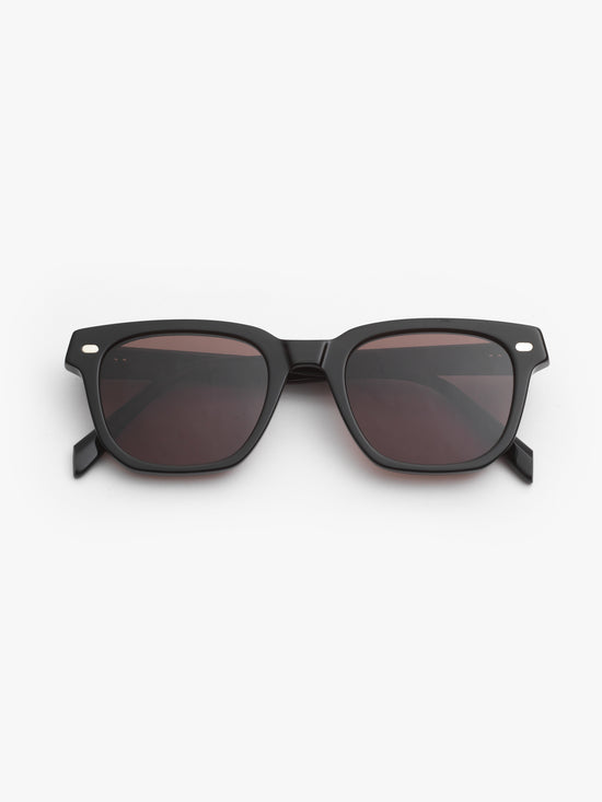 Lazare Studio / Palmer / Back in Black Dark Industry Sodium