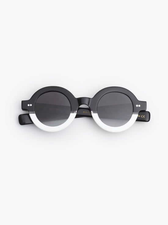 Oliver Goldsmith / The 1930'S / Floating Monochrome