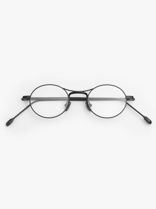 Lazare Studio / Cochran / Back to Black