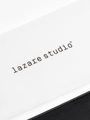 Lazare Studio / Hunter / Back to Black Dirty White