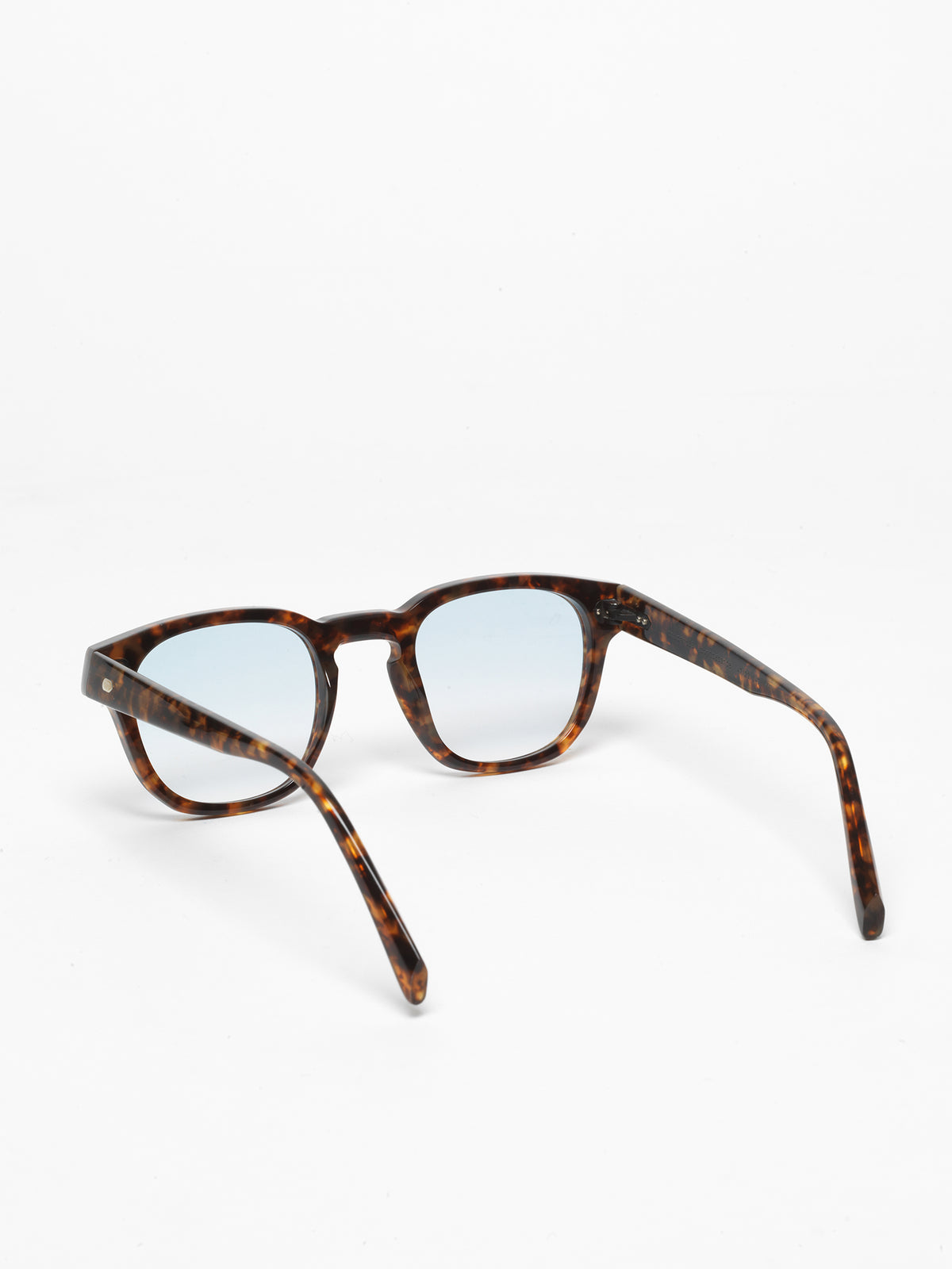 lazare_studio_2029.jpg?v= 