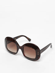 Oliver Goldsmith / Uuksuu / Tortoise Cherry