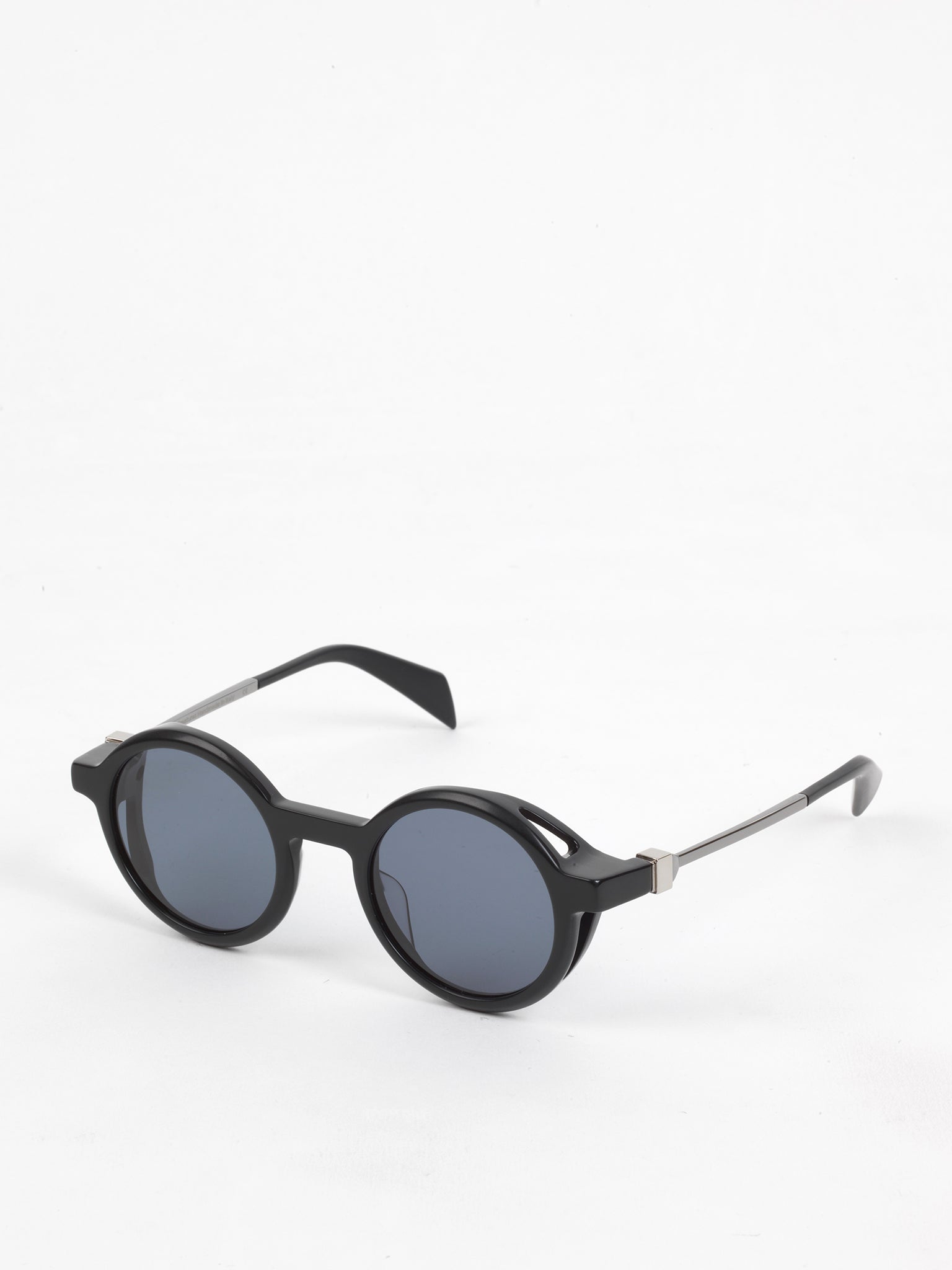 Siens / Eye Code 007 / Black by SIENS, Sunglasses - - Independent curated luxury eyewear available at I Visionari